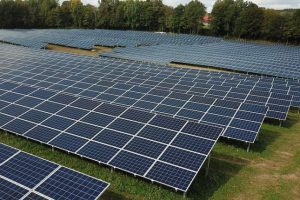 http://www.coastalcontracts.com/wp-content/uploads/2025/07/Albania-based-companies-to-install-two-solar-PV-plants-with-total-installed-capacity-of-100-MW-300x200.jpg
